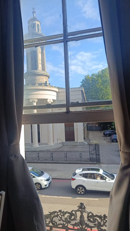 Large room to let on Camden Street - student accommodation in Camden Town - img_4