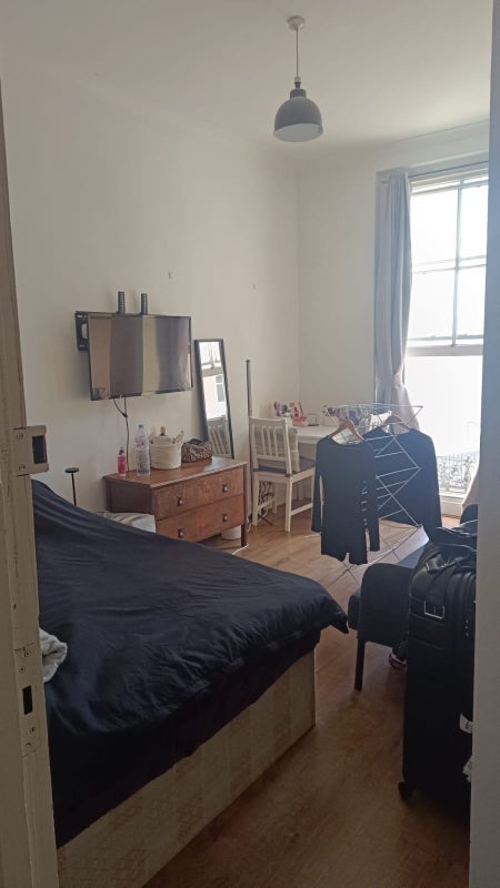 Large room to let on Camden Street - student accommodation in Camden Town - img_6