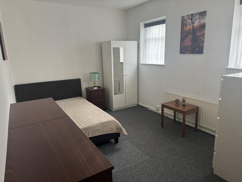 Large room to rent in Hanwell - student accommodation in Hanwell - img_6
