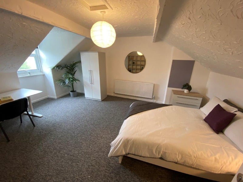 Large rooms next to West Entrance - Broadgate - student accommodation in Beeston - img_5