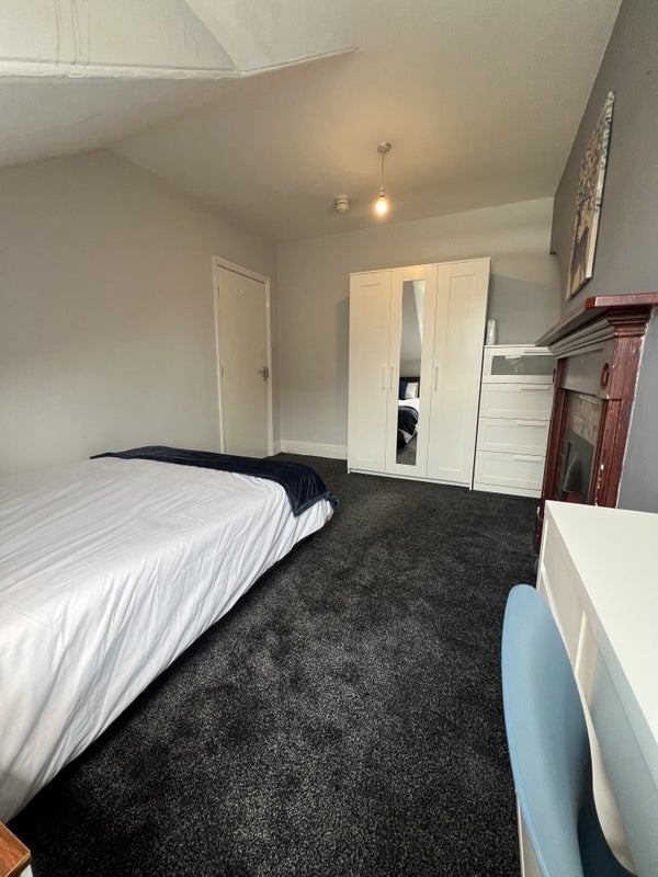 Large rooms , No Deposit,  OFF London Road - student accommodation in Leicester - img_1