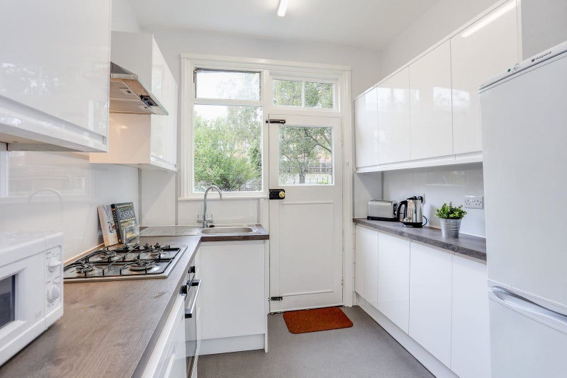 Large Spacious Double Bedroom in Brentford TW8 - student accommodation in Brentford - img_8