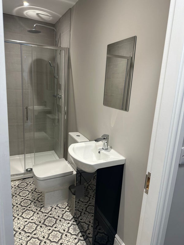 Last Double Room Available!! - student accommodation in Castleford - img_8