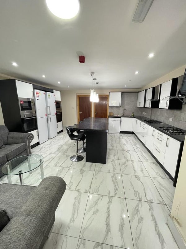 Last One! B29 En-Suite! No Dep! All Bills Inc! - student accommodation in Birmingham - img_7