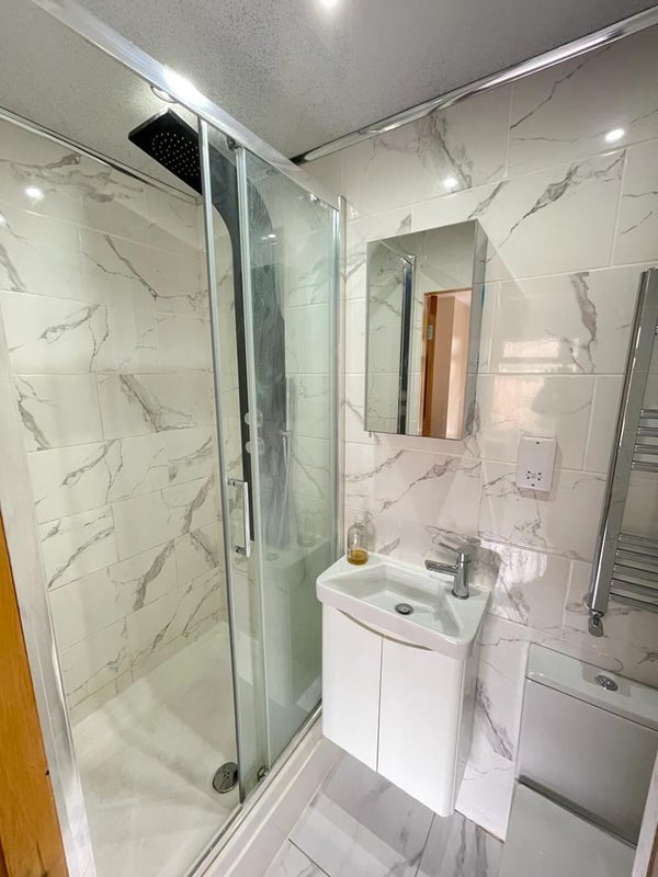 Last One! B29 En-Suite! No Dep! All Bills Inc! - student accommodation in Birmingham - img_8