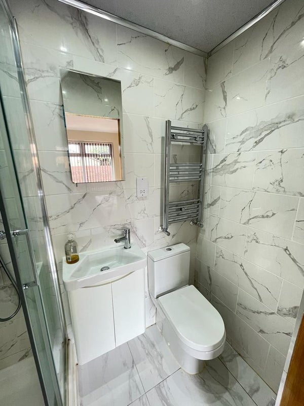 Last One! B29 En-Suite! No Dep! All Bills Inc! - student accommodation in Birmingham - img_9
