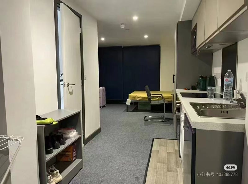 Leeds 24 Fall Term Trapezium Apartment Sublet - student accommodation in Leeds - img_2