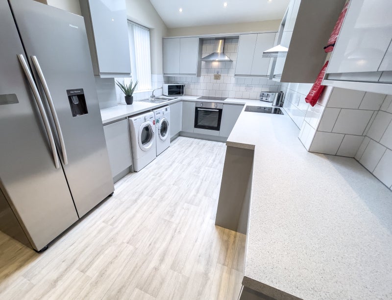 Leopold Road - X2 Double Rooms Available - student accommodation in Liverpool - img_6