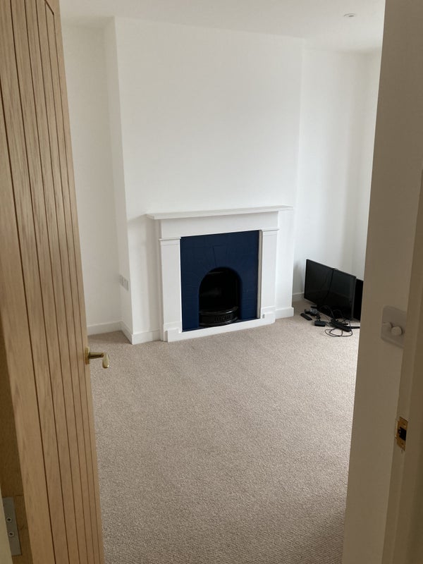 Lodger wanted for smart double room - student accommodation in Brighton - img_4