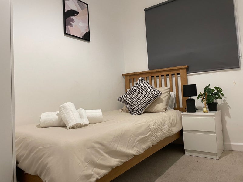 Looking For A Peaceful Home? This Is For You! - student accommodation in Gloucester - img_1