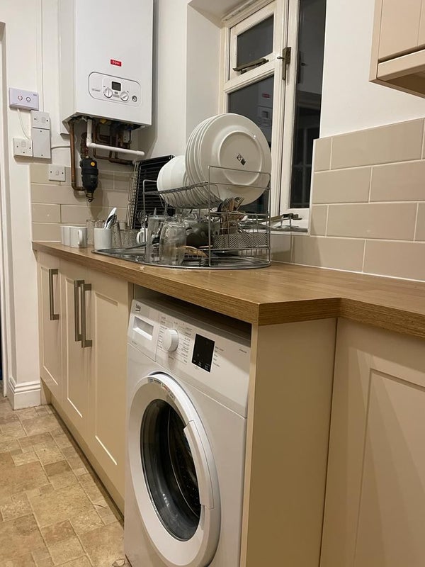 Looking For A Peaceful Home? This Is For You! - student accommodation in Gloucester - img_2