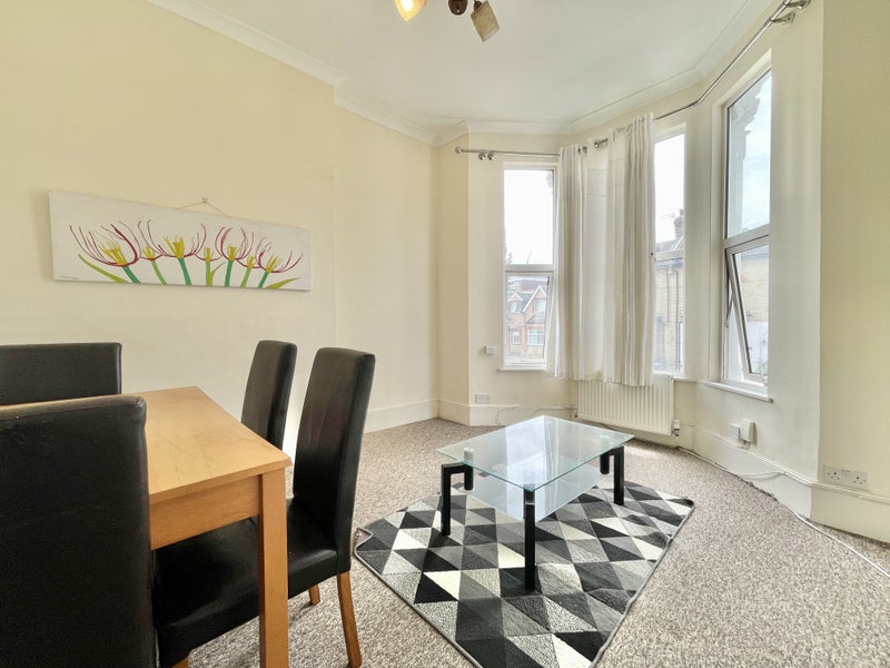Lovely 1 bed room Flat in Hendon NW4 - student accommodation in Hendon Central - img_2