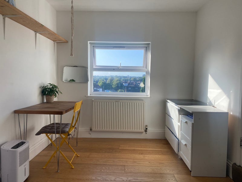 Lovely double room in family home, St Werburghs - student accommodation in Bristol - img_3