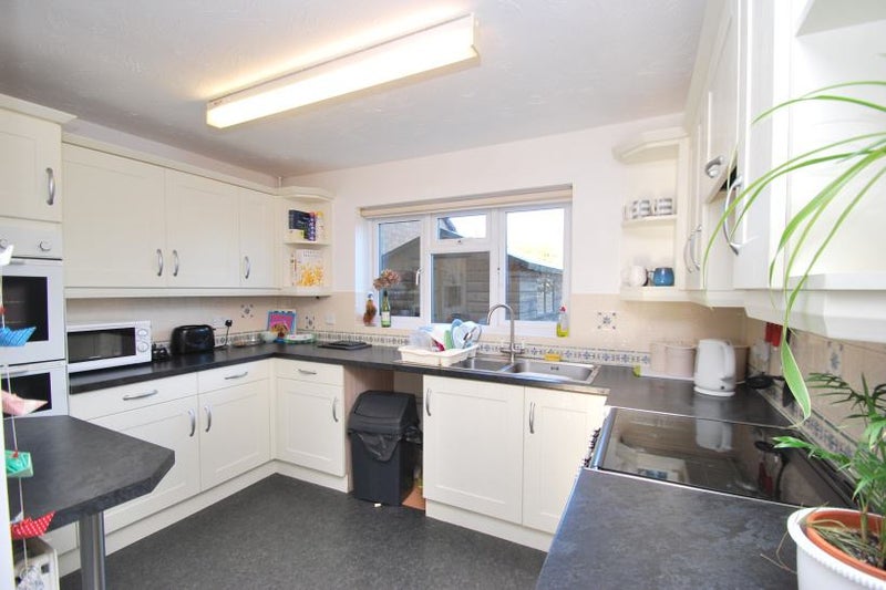 Rooms available in BA2 - student accommodation in Bath - img_4