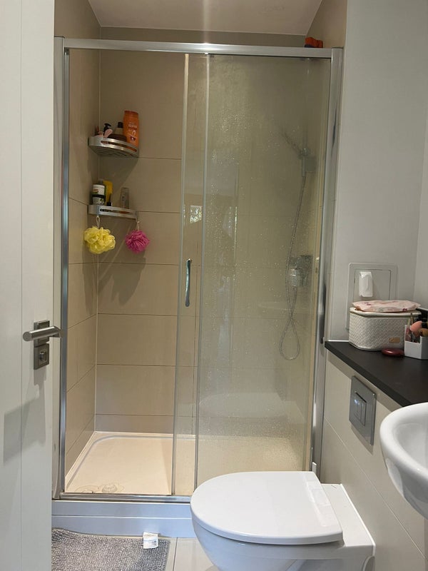 Lovely ensuite double room in 2 bedroom flat - student accommodation in Docklands - img_5