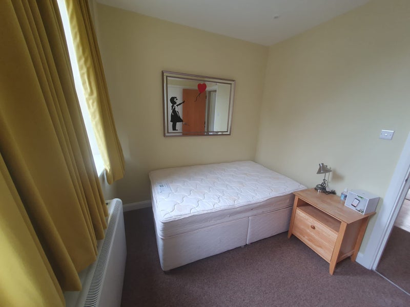 Lovely quiet two bed flat to rent near St Paul's - student accommodation in London EC1A - img_3