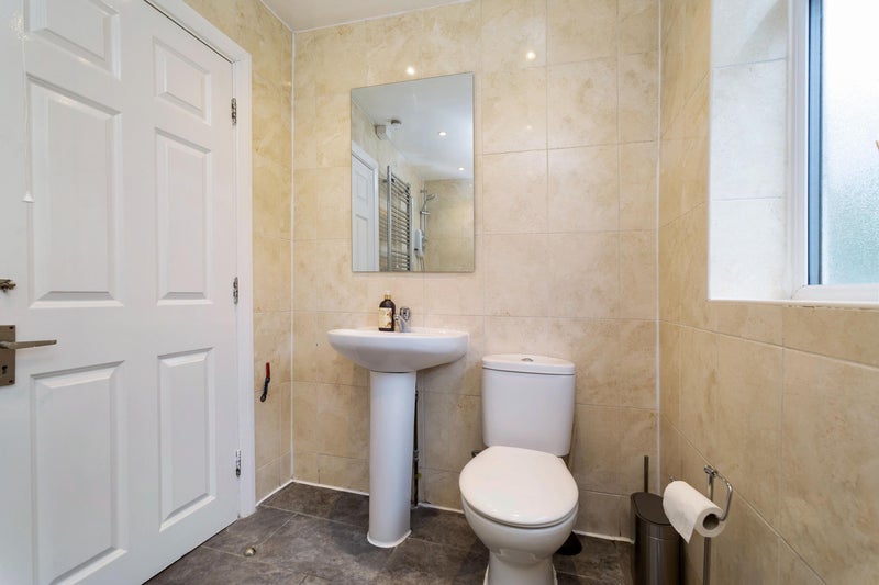 Lovely SIngle Room TV 2Baths Cleaner Bills Incl - student accommodation in Shepherds Bush - img_5