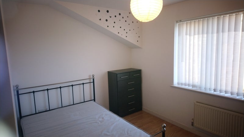 Lovely very big furnished room with available, - student accommodation in Greenford