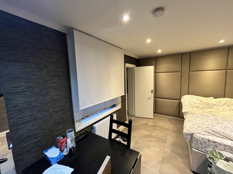 Lower Ground Studio Flat - Wi-Fi & Water Included - student accommodation in Bayswater - img_1