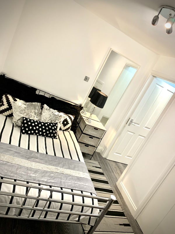 ⛷🐶Luxury 1 Rooms For Professional  Awe  Long/Short - student accommodation in Basingstoke - img_5