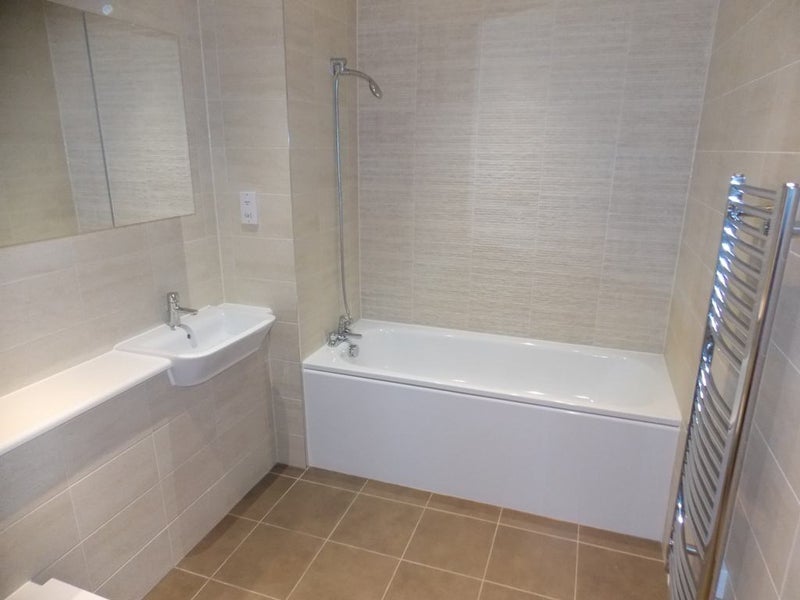 Luxury 2 bed, 2 bath with Balcony, Gym, E14 - student accommodation in London E14 - img_8