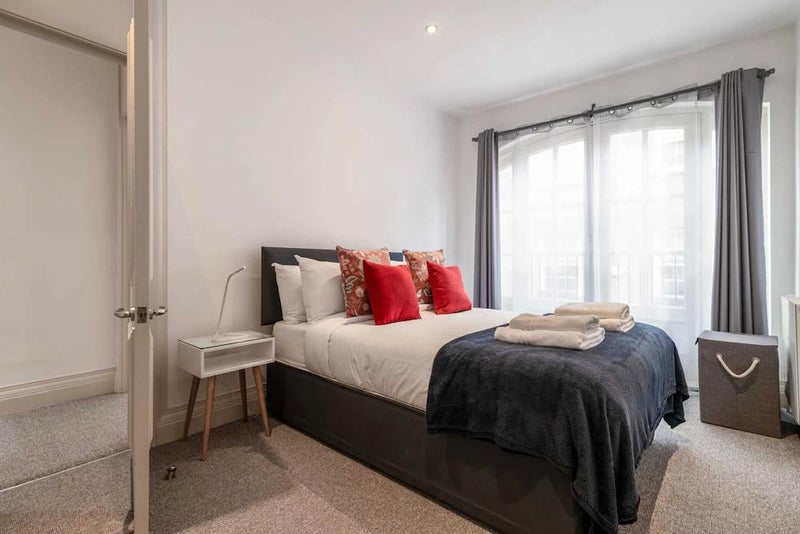 Luxury 2 bedroom House in heart of Zone 1 - student accommodation in Baker Street - img_2