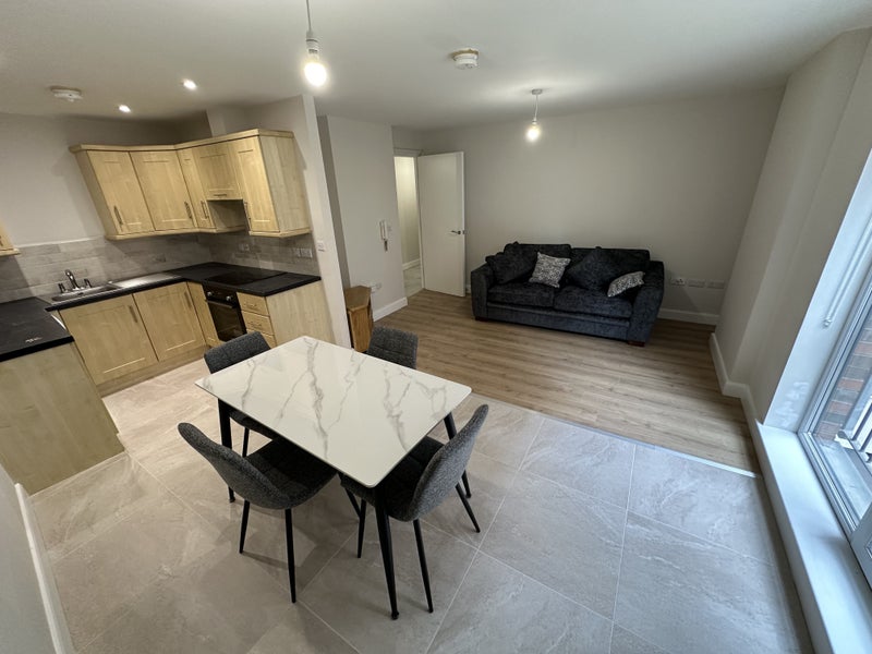" Luxury 2Bed Apartment Belfast City Center BT1 " - student accommodation in Belfast - img_3