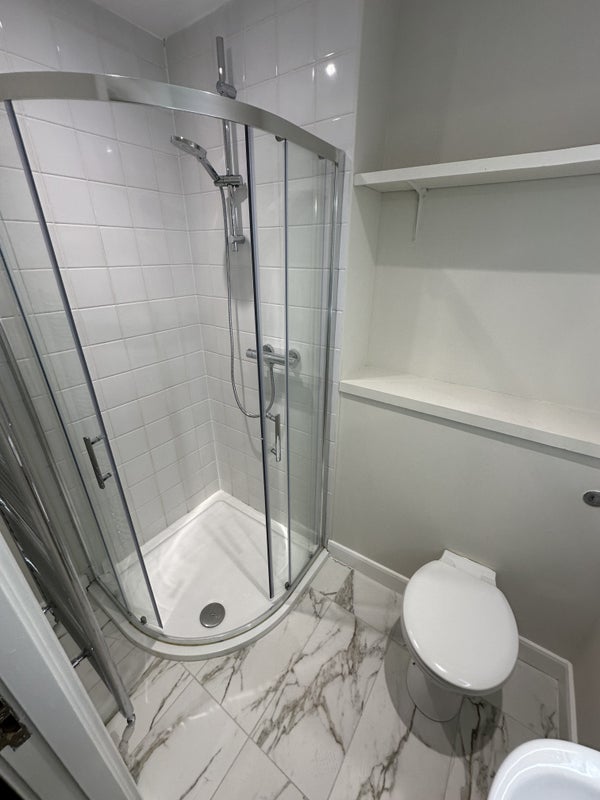 " Luxury 2Bed Apartment Belfast City Center BT1 " - student accommodation in Belfast - img_13