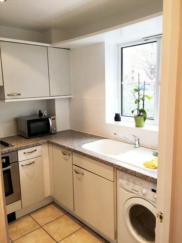 Luxury 3 bed-2 bath, Terrace overlooking Canal, E2 - student accommodation in London E2 - img_8