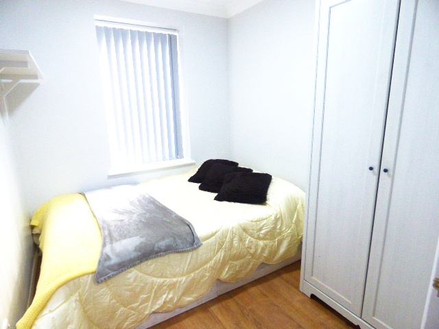 Luxury 3 bed-2 bath, Terrace overlooking Canal, E2 - student accommodation in London E2 - img_4