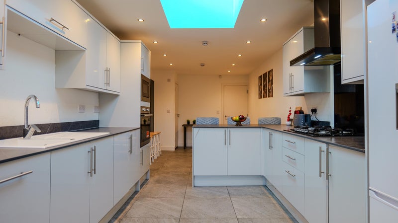  Luxury 5-Bed, 5-Bath House for Professionals - student accommodation in Coventry - img_10