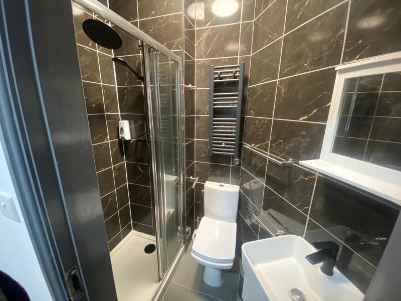 Luxury Ensuite Double room available - student accommodation in Liverpool - img_7