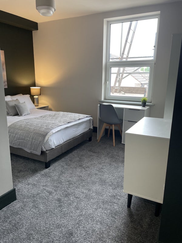 Luxury En-Suite in Fantastic Location - 10 SGW - student accommodation in Headingley - img_2