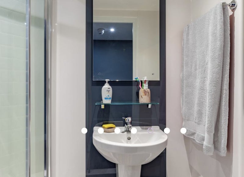 Luxury En-suite river studio - STUDENT - student accommodation in Newcastle upon Tyne - img_3