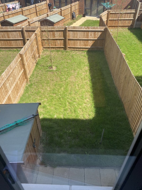 Luxury home-Double room -Elizabeth Line-parking - student accommodation in Norwood Green - img_7