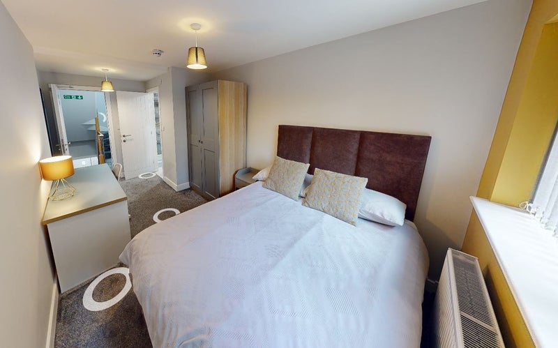 Luxury house, 7ensuite+1studio, include £15 bills - student accommodation in Coventry - img_4