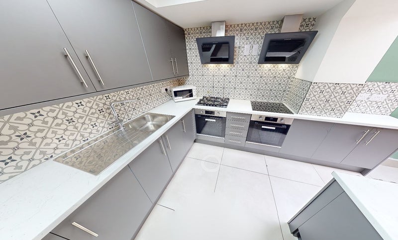 Luxury house, 7ensuite+1studio, include £15 bills - student accommodation in Coventry - img_11