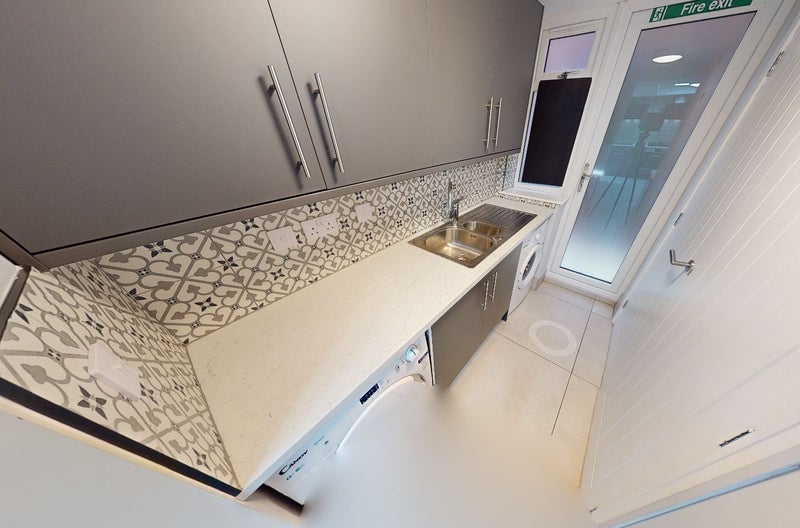 Luxury house, 7ensuite+1studio, include £15 bills - student accommodation in Coventry - img_10