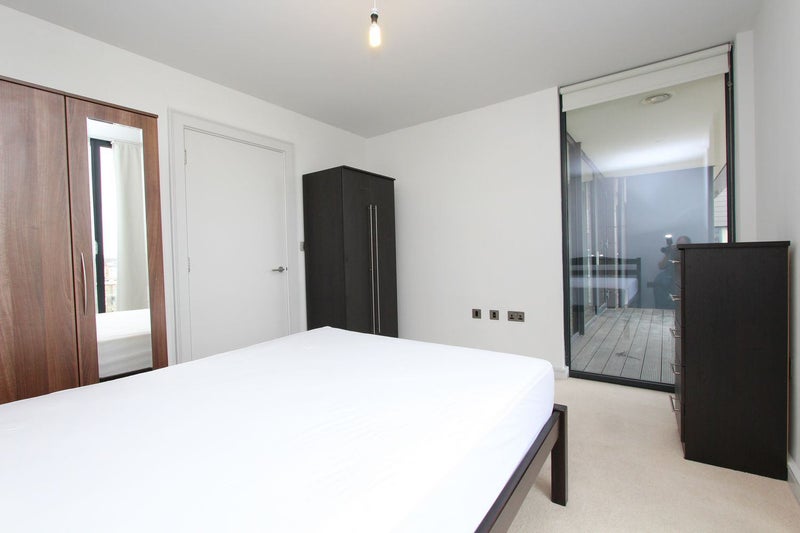 Luxury rooms in Greenwich SE10 for September - student accommodation in North Greenwich - img_6