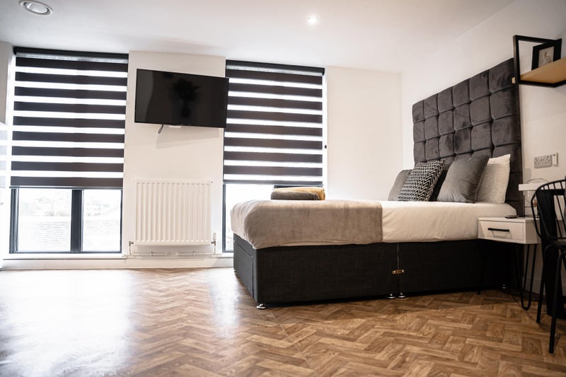 Double Room available student accommodation in Birmingham - img_7