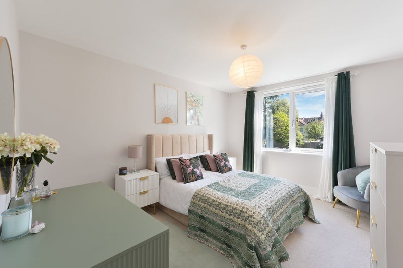 Modern 1 Bed 7 mins Walk to Wallington STN - student accommodation in Wallington - img_2