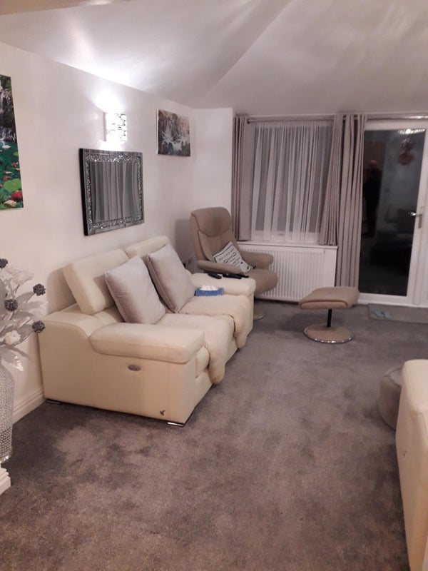 Modern double room in detached house - student accommodation in Marks Tey - img_4