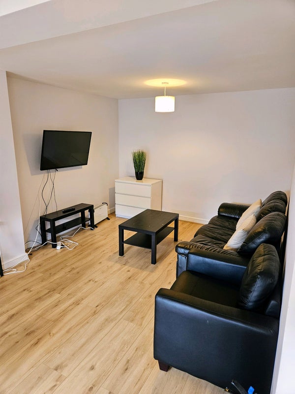 Modern double rooms in Heaton - ALL bills included - student accommodation in Heaton - img_3