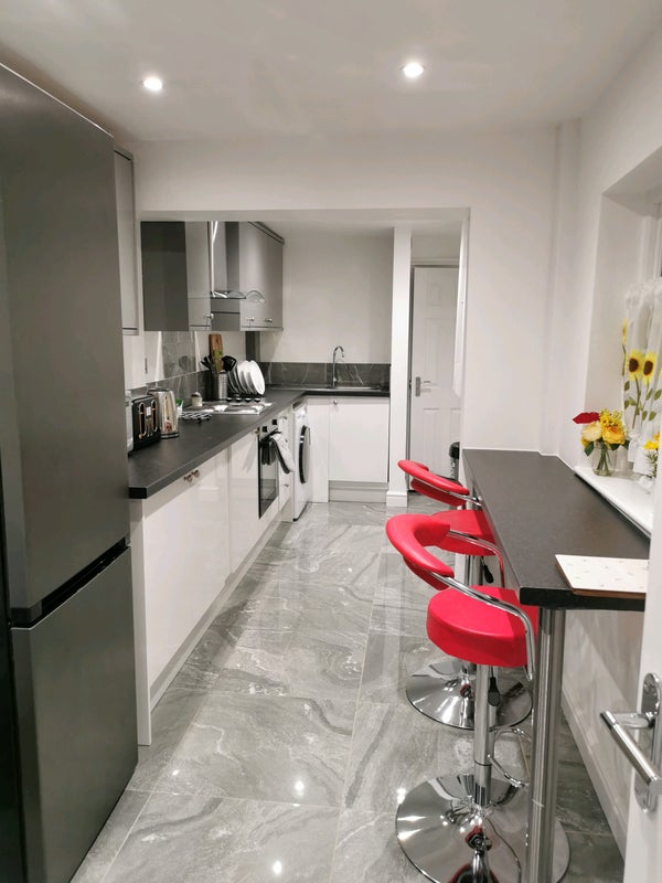 Modern Ensuite Double Room All Bills Included! - student accommodation in Stafford - img_3