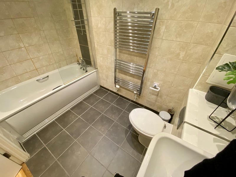 Modern Flat, Living Room, Wembley - student accommodation in Wembley - img_10