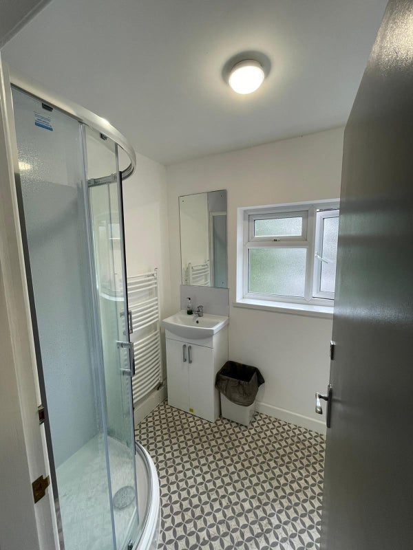 Modern Fully Furnished Rooms + Bills Included - student accommodation in Nottingham - img_6
