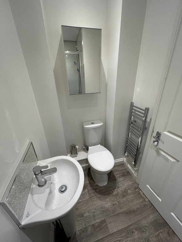 Modern Furnished En Suite Great Transport Links - student accommodation in Sneinton - img_6