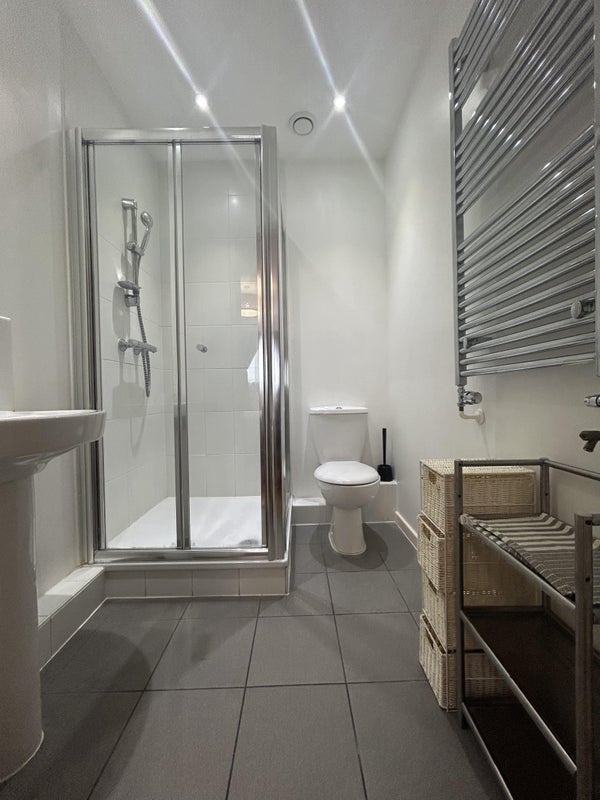 Modern Two Bedroom Apartment+Terrace in Zone 2 - student accommodation in Lambeth - img_6