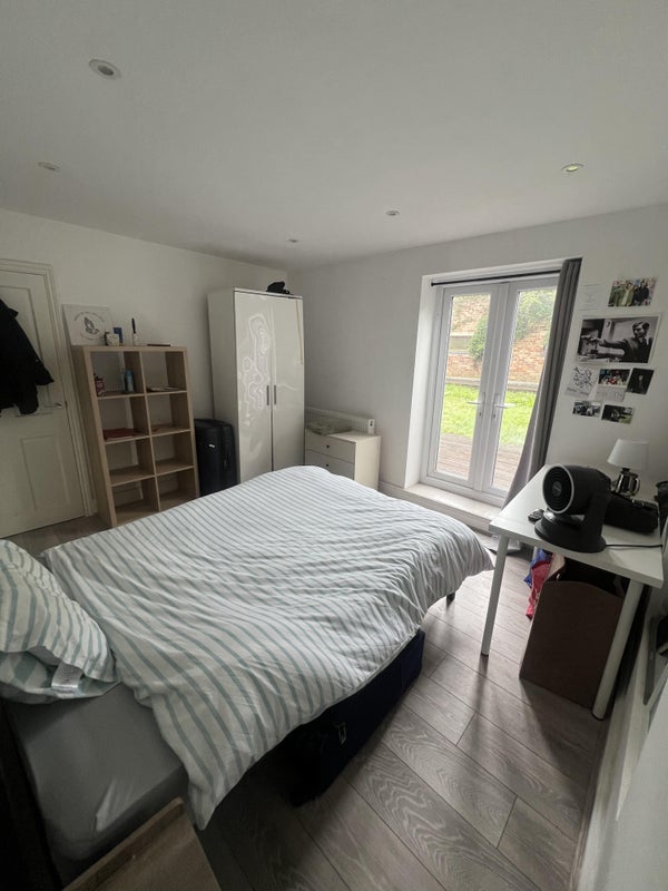 Modern two bedroom flat with garden - student accommodation in Kentish Town - img_3