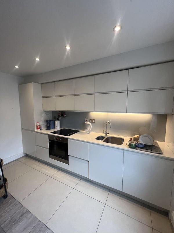 Modern two bedroom flat with garden - student accommodation in Kentish Town - img_5